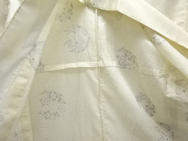  絽草花模様小紋着物